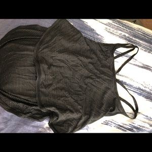 Black lululemon crop top